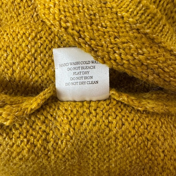 Favlux Long Sleeve Open Cardigan Mustard Sweater Women’s Ssize Medium - Picture 6 of 6